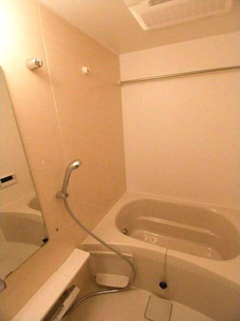 ラクレイス横濱関内 部屋画像