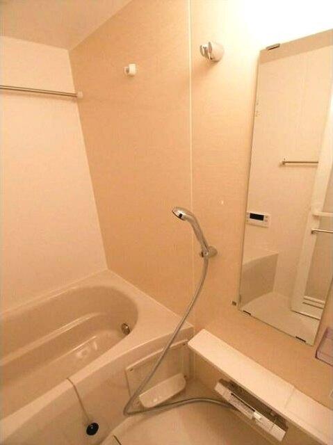 ラクレイス横濱関内 部屋画像