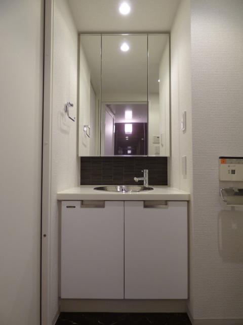 ドゥーエ横濱桜木町 部屋画像