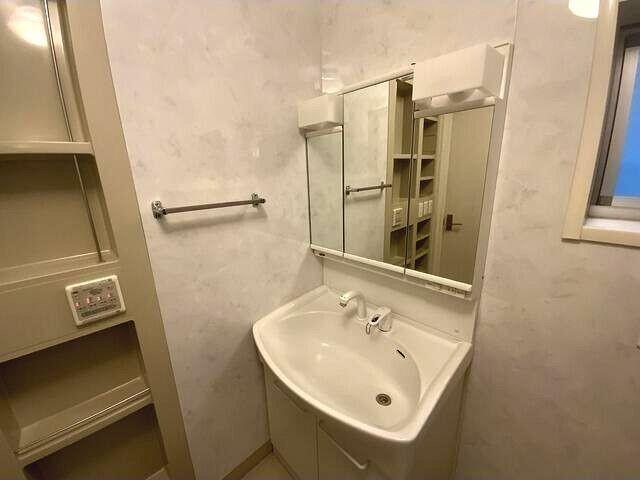 旭町3丁目戸建て 部屋画像