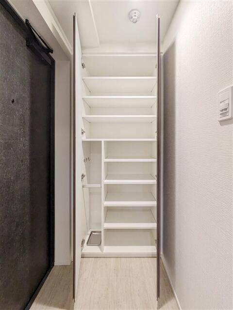 Ｓ−ＲＥＳＩＤＥＮＣＥ横濱吉野町ｂｕｒｇｅｏｎ 部屋画像