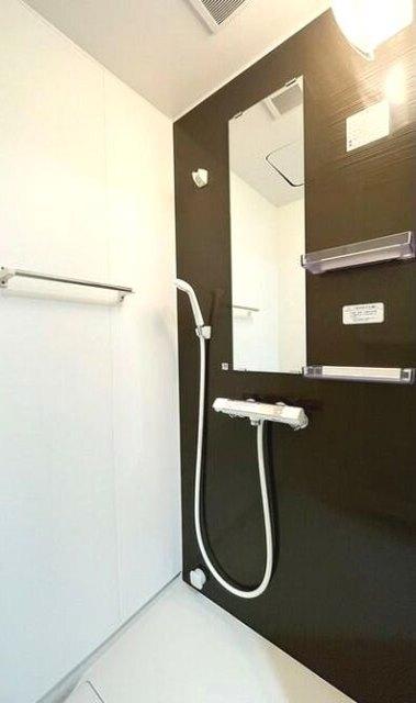 ラグゼナ横浜鶴見 部屋画像