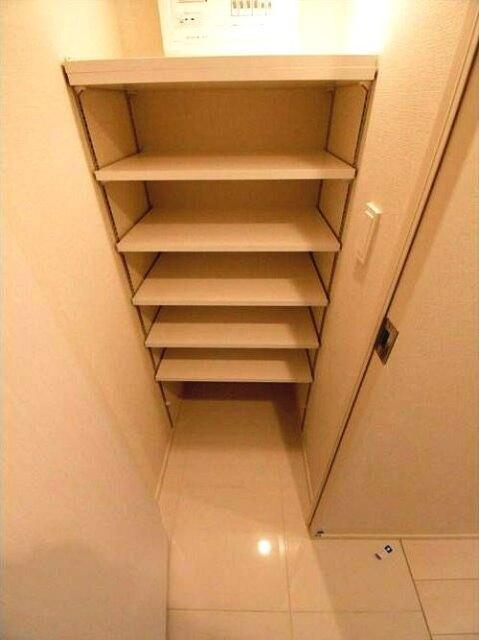 ラクレイス横濱関内 部屋画像