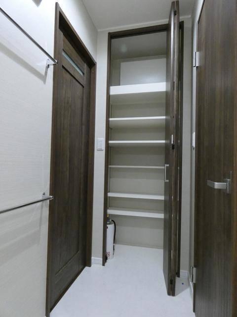 サンライズ横浜 部屋画像