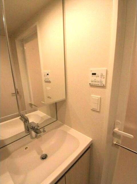 ラクレイス横濱関内 部屋画像
