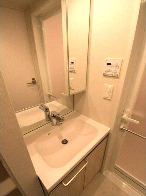 ラクレイス横濱関内 部屋画像