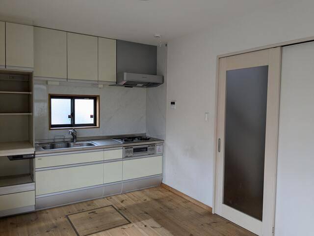 辻堂3丁目一戸建 部屋画像