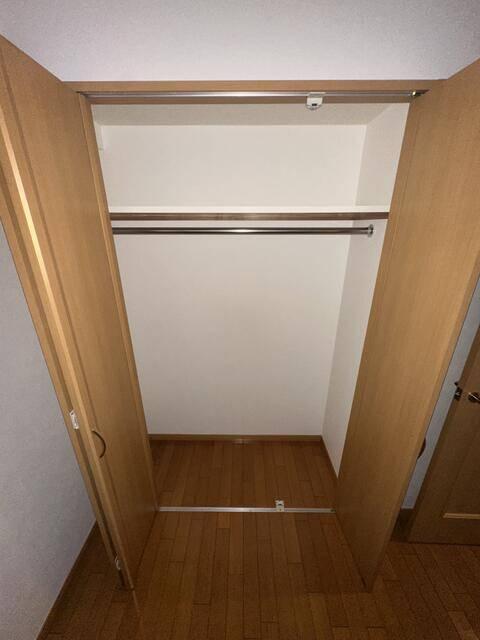 ドメス山下町ベイタワー 部屋画像