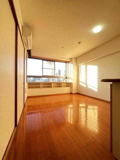 ドメス山下町ベイタワー 部屋画像
