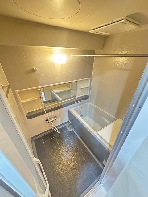 ドメス山下町ベイタワー 部屋画像
