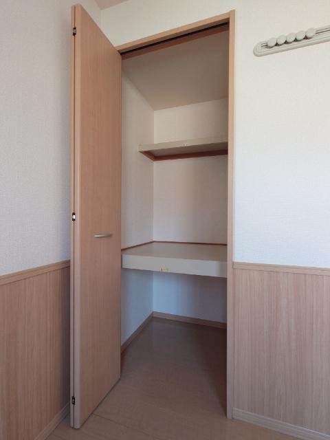 プロイド中央H棟 部屋画像