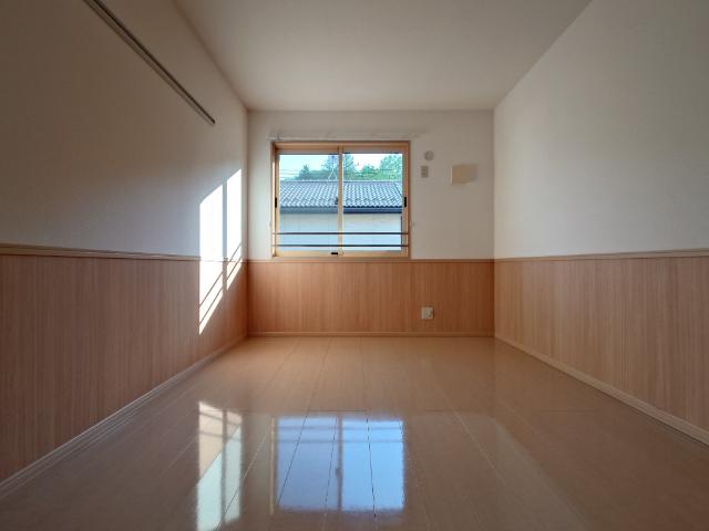 プロイド中央H棟 部屋画像