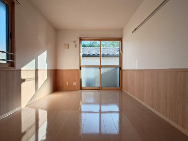 プロイド中央H棟 部屋画像