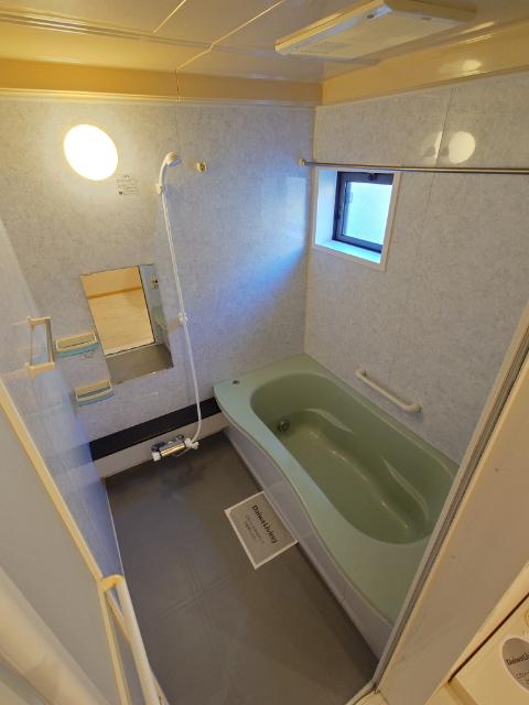 プロイド中央H棟 部屋画像