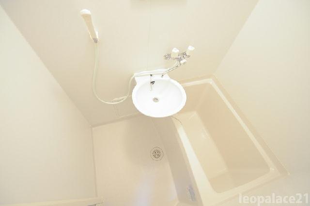 レオパレス生麦駅前 部屋画像