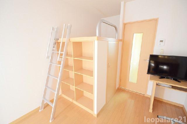 レオパレス生麦駅前 部屋画像