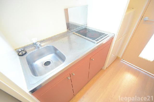 レオパレス生麦駅前 部屋画像