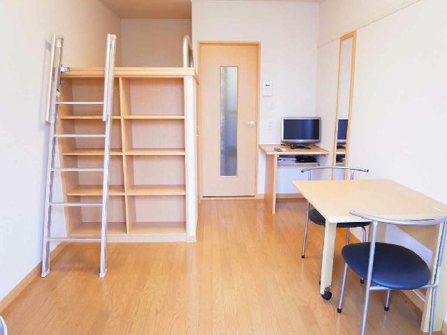レオパレス生麦駅前 部屋画像