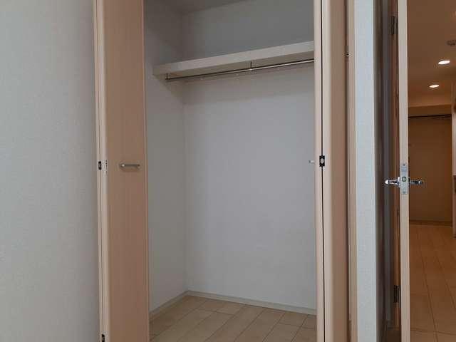 スカイブルーレジデンス横浜 部屋画像