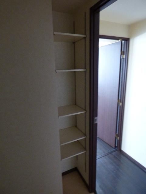横浜市西区桜木町マンション 部屋画像