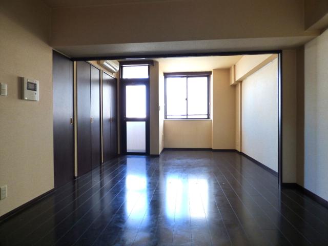 横浜市西区桜木町マンション 部屋画像