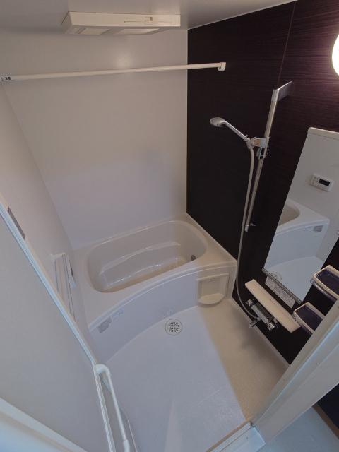 スカイブルーレジデンス横浜 部屋画像