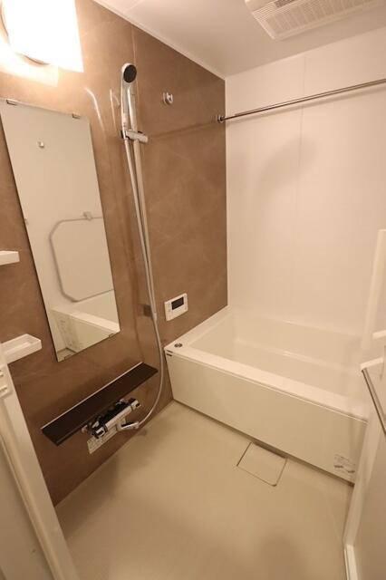 ジェノヴィア新子安 部屋画像