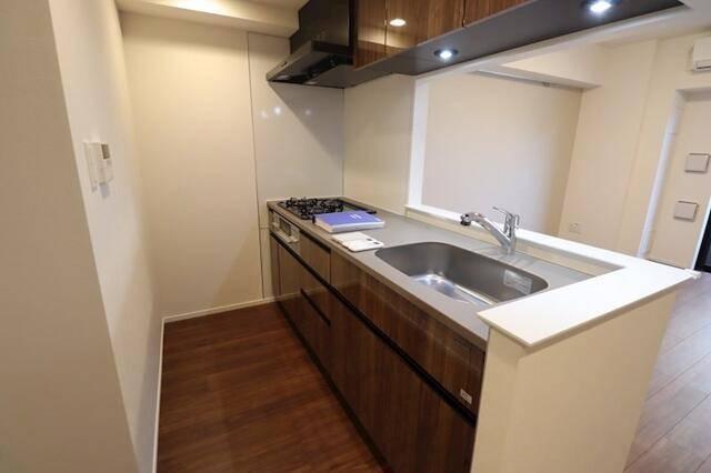 ジェノヴィア新子安 部屋画像