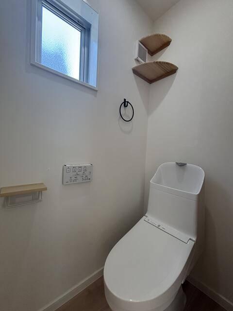 鵠沼海岸３丁目戸建 部屋画像