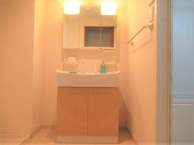 ＫＡＵＬＡＮＡ　ＥＡＳＴ 部屋画像