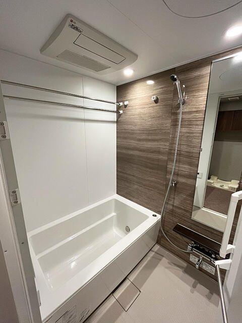 ラティエラ武蔵小杉 部屋画像