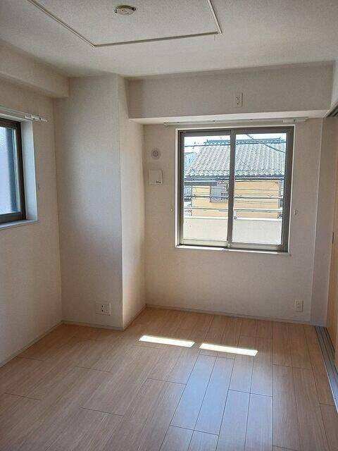 ヴァルスヴァルド 部屋画像