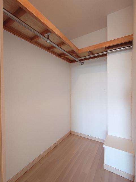 ローレルスクエア港南台C棟 部屋画像