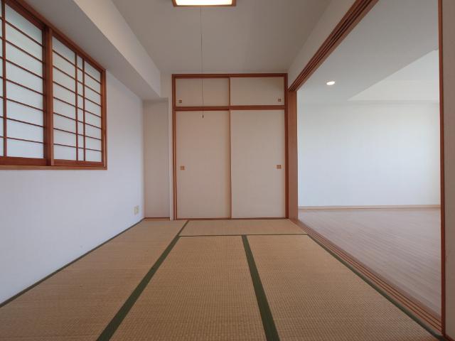 ローレルスクエア港南台C棟 部屋画像