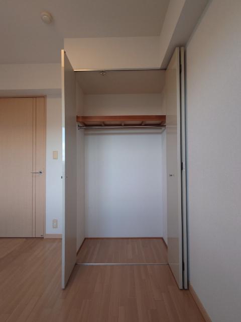 ローレルスクエア港南台C棟 部屋画像