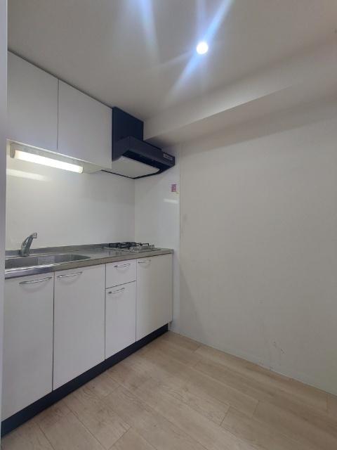 コモド鶴見アネックス 部屋画像