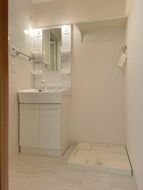 ＳＯＬＡＲＥ横浜 部屋画像