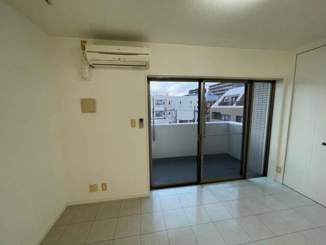 ヴィータローザ横浜吉野町 部屋画像