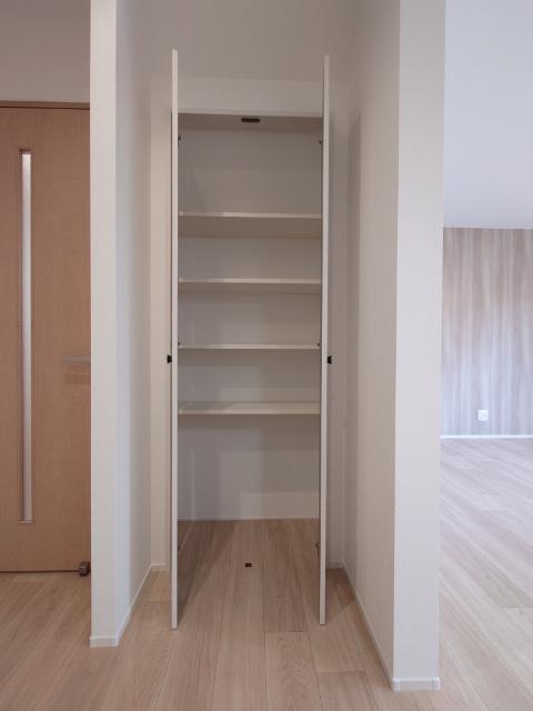 磯子4丁目貸家 部屋画像