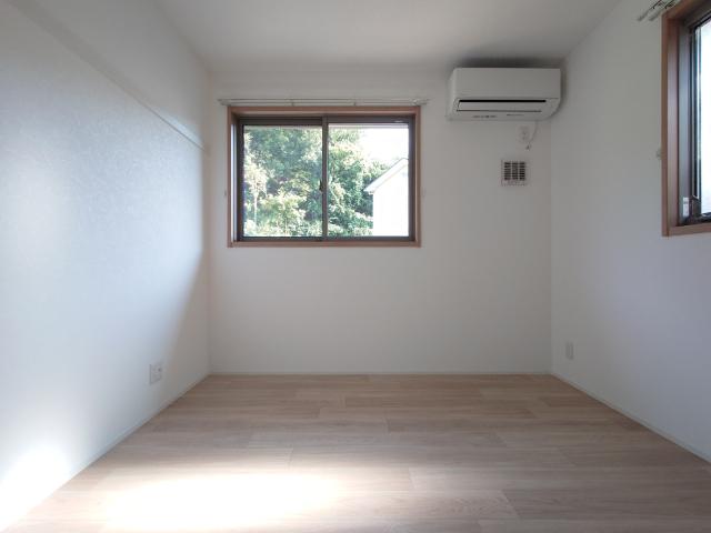 磯子4丁目貸家 部屋画像