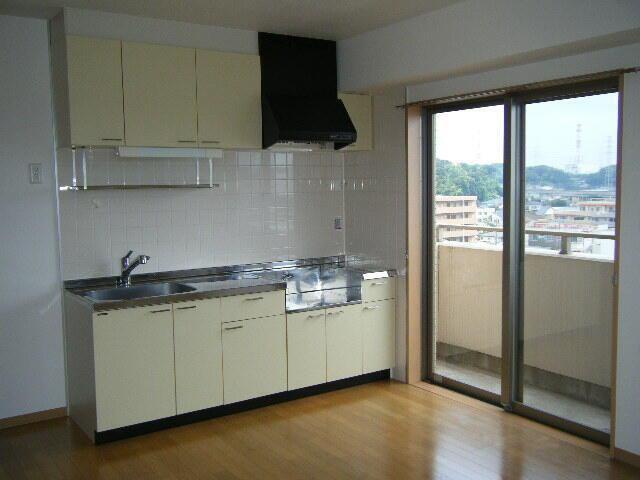 エヴァーグリーン新羽 部屋画像
