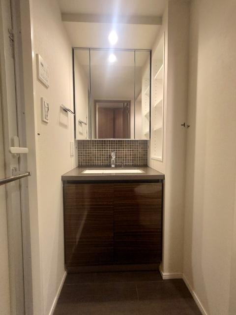 ザ・パークハビオ横浜関内 部屋画像