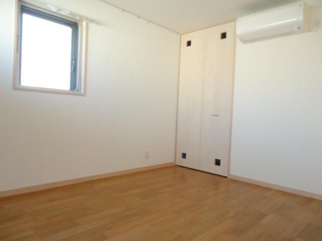 Ｌ’Ｅｎｓｏｌｅｉｌｌｅ 部屋画像