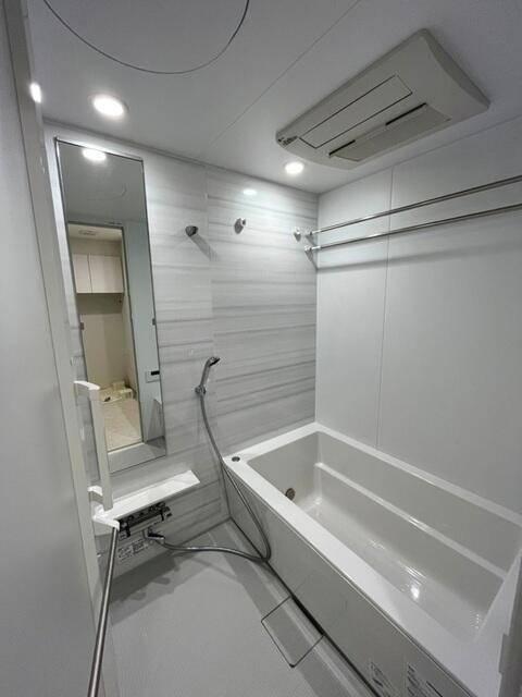 ラティエラ武蔵小杉 部屋画像