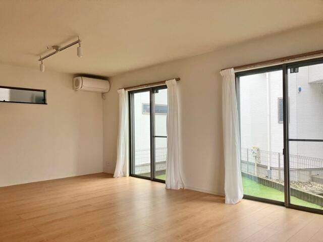 岸根町戸建 部屋画像