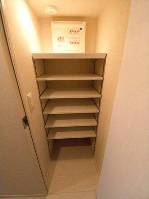 ラクレイス横濱関内 部屋画像