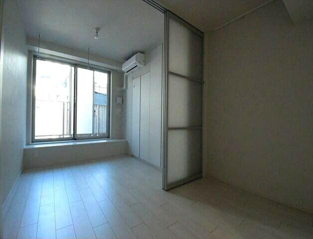 ラクレイス横濱関内 部屋画像