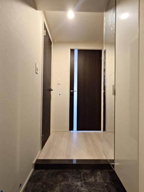 Yokohama Shigyo B.L.D 部屋画像