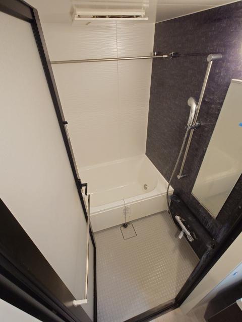 Yokohama Shigyo B.L.D 部屋画像