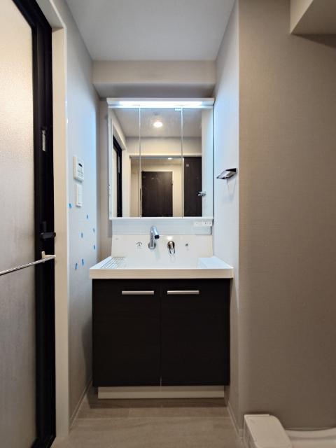 Yokohama Shigyo B.L.D 部屋画像